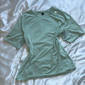 Lululemon Mint Green Short Sleeve Tee